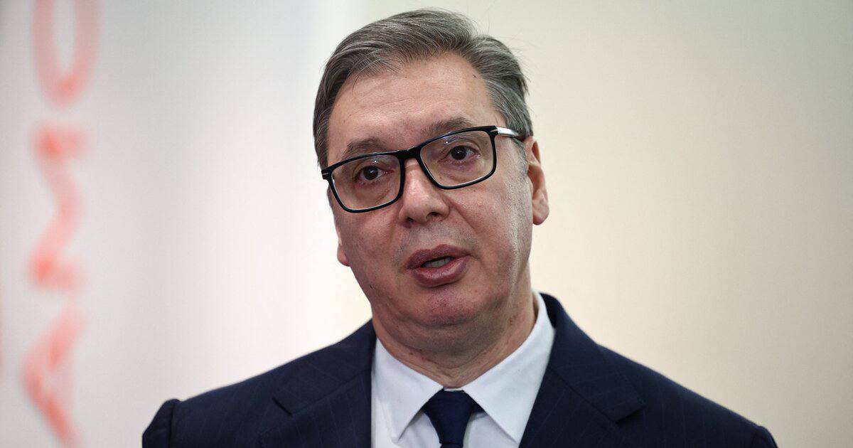 Вучич допустил уход с поста президента