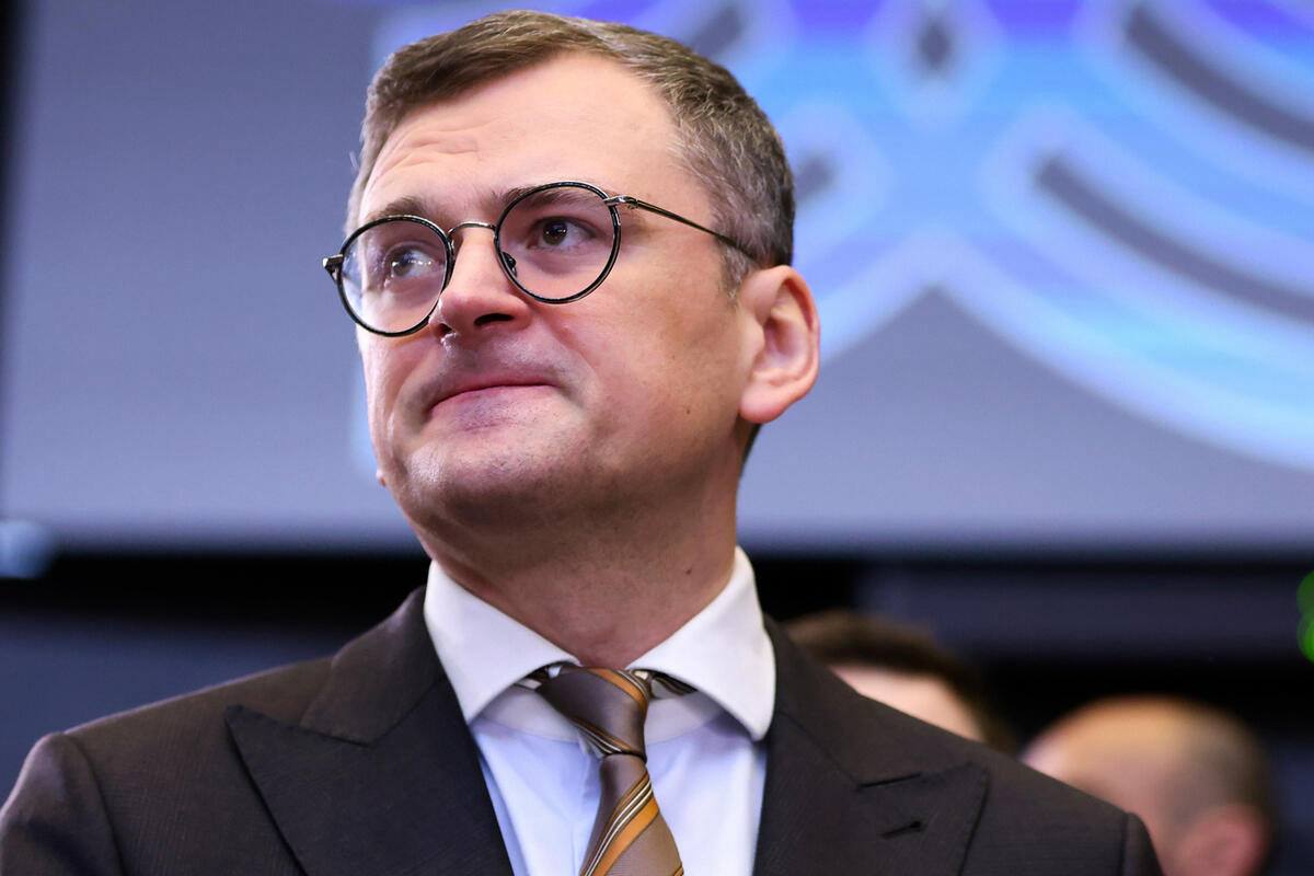 Кулеба предупредил киевлян о «громких» событиях