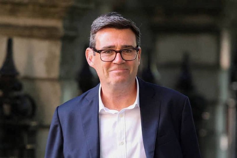 Новый премьер Британии Бернем анонсировал переговоры с Зеленским