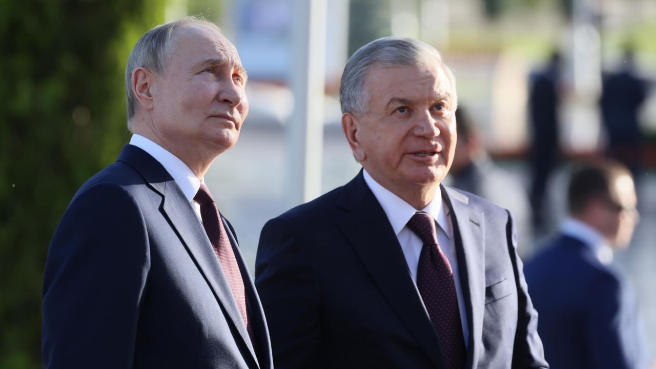 Путин поздравил Мирзиёева с днём рождения
