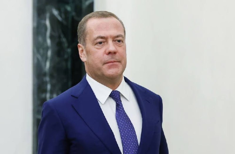 Медведев опроверг слухи о мобилизации в России