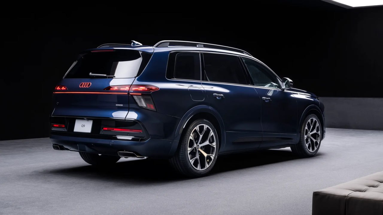 Audi представила самый большой внедорожник в истории — Q9