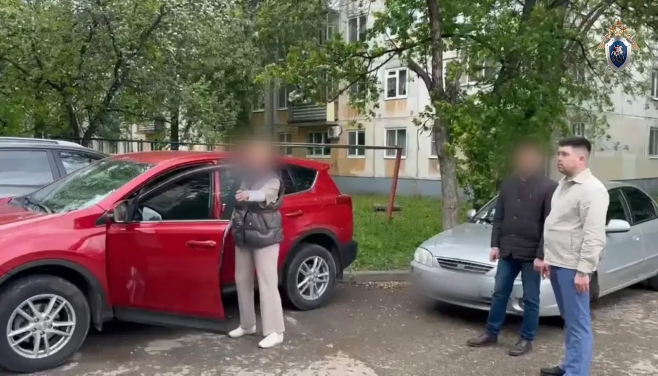 Словак в женском обличье напал с ножом на бывшую жену в Уфе