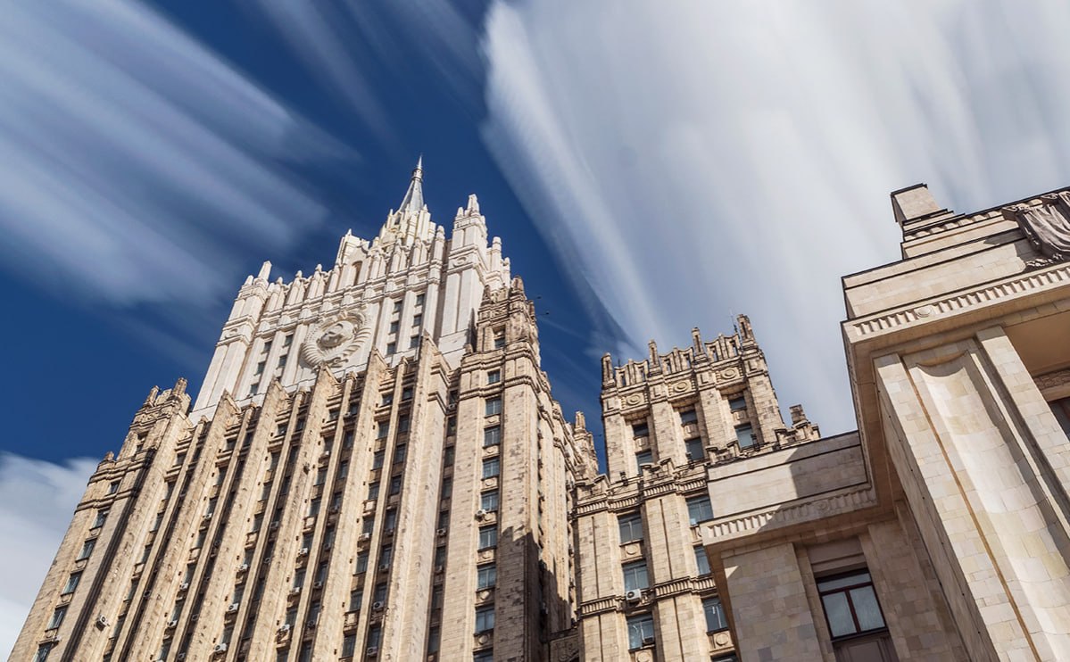 МИД РФ отверг претензии Японии из-за поездки Путина на Курилы