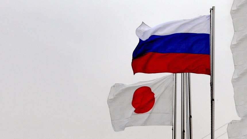 Япония может ужесточить санкции против России из-за визита Путина на Итуруп