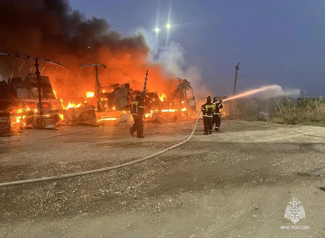 Водитель фуры погиб из-за упавшего провода в Дагестане