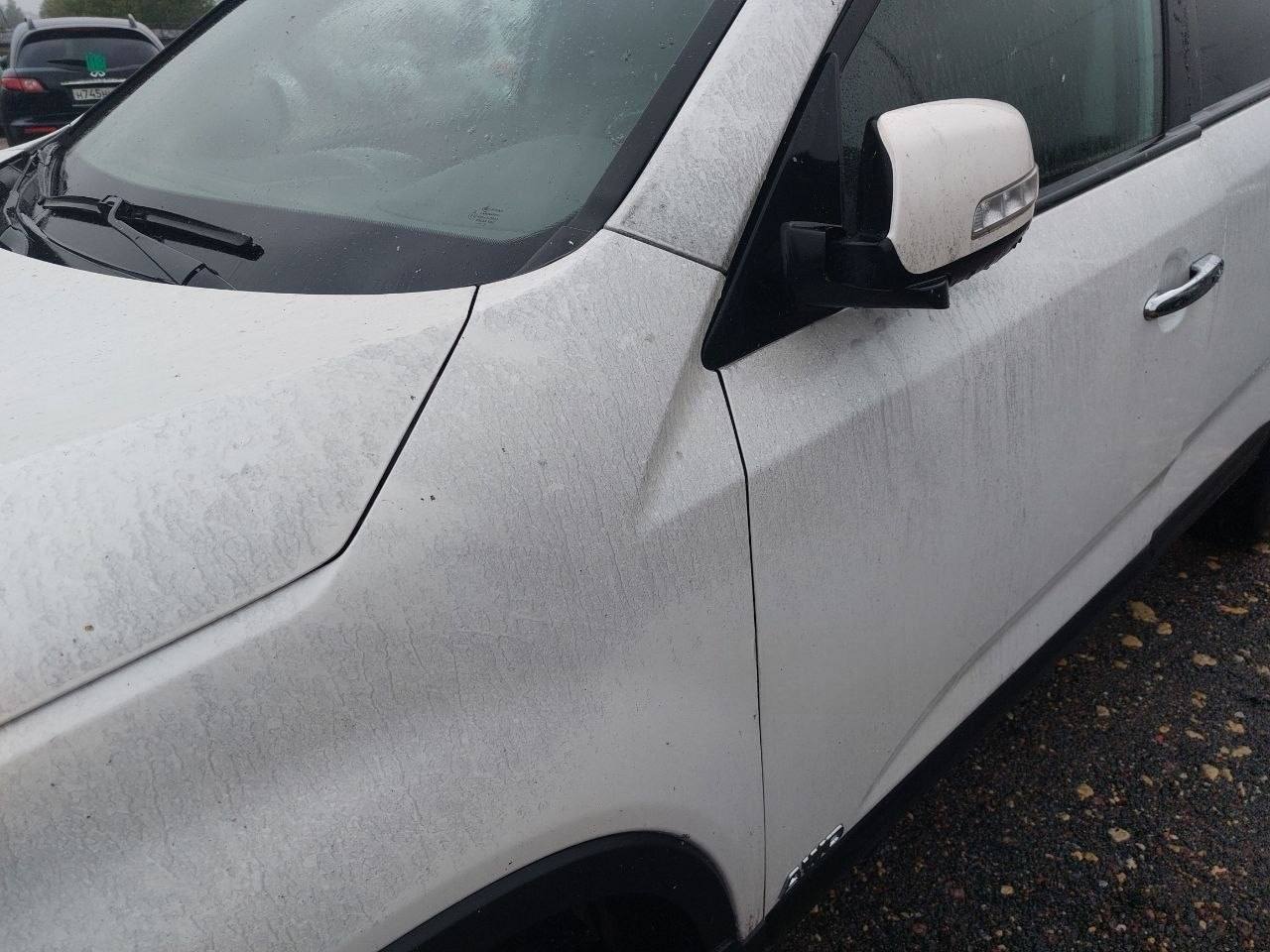Автомобили в Купчино покрылись копотью из-за пожара