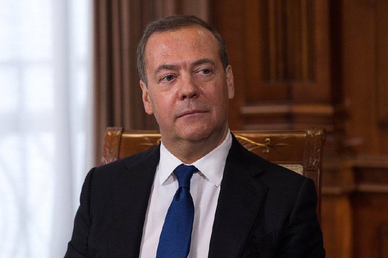 Медведев: Армения не вступит в ЕС, но испортит отношения с Россией