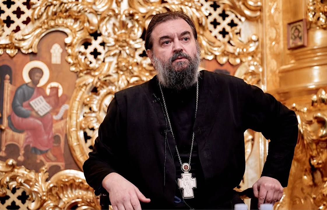 В РПЦ призвали не критиковать начальство