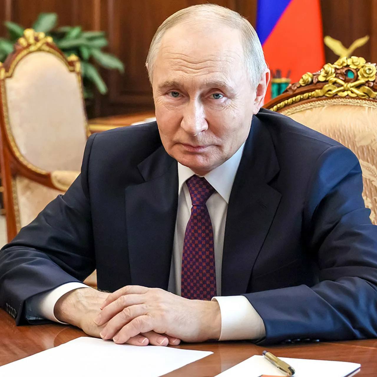 Путин обсудил с президентом Сирии развитие отношений