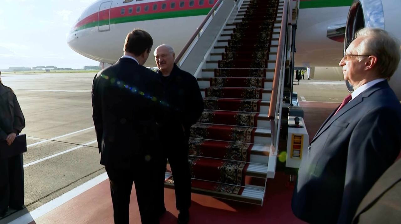 Лукашенко прибыл в Москву с рабочим визитом
