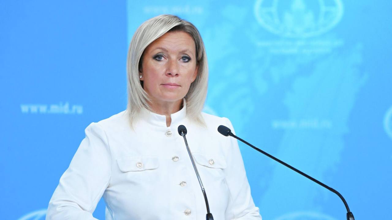 Захарова: Россия не закрывает двери артистам, кроме исповедующих нацизм