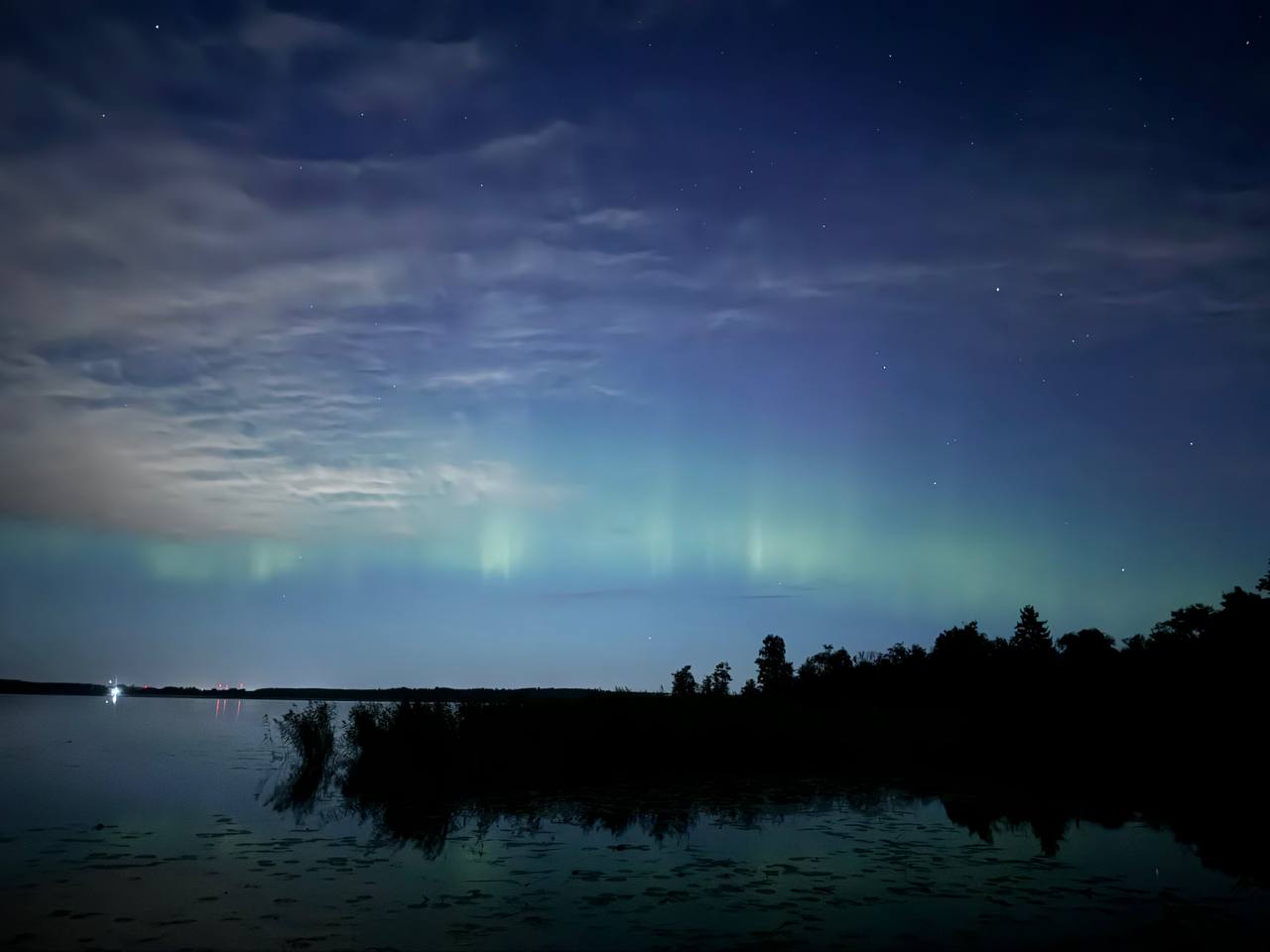 Северное сияние наблюдали в Ленобласти