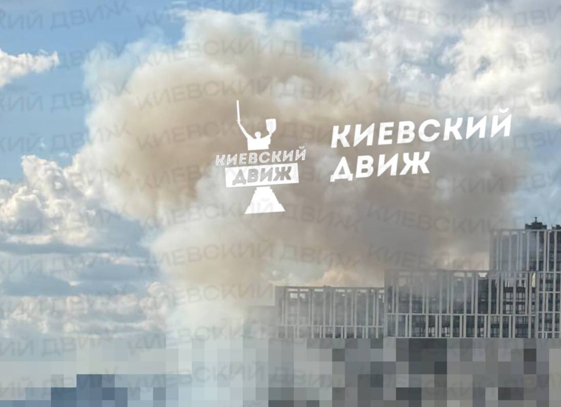 Взрыв на Левом берегу Киева
