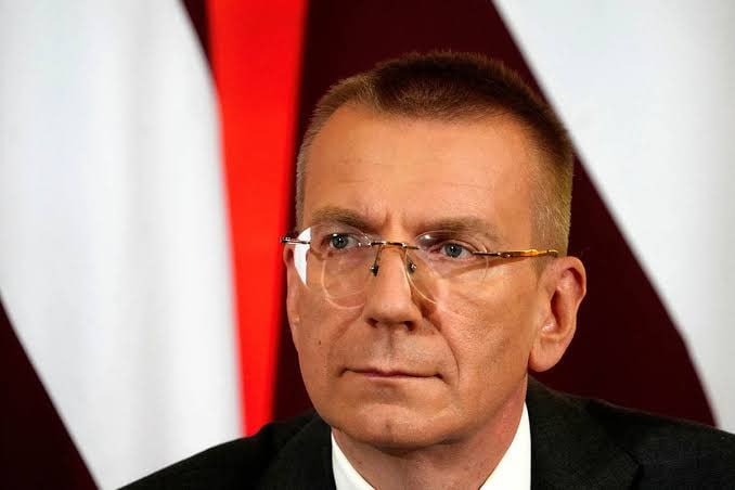 Латвия допустила размещение ядерного оружия на своей территории