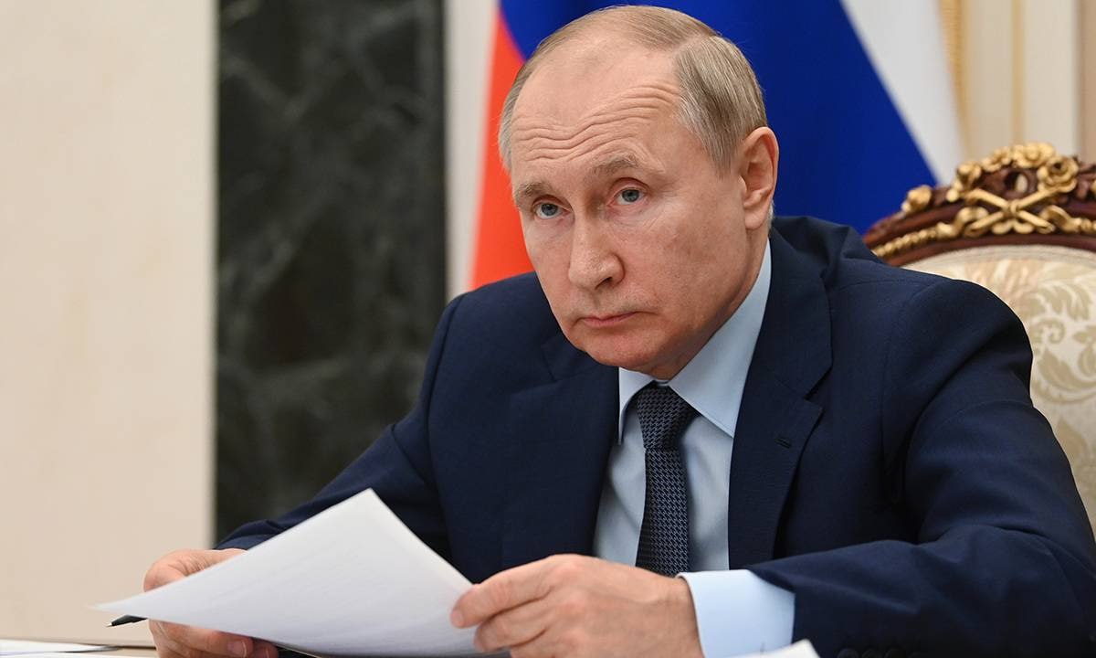 Путин поручил правительству организовать сбор данных для обучения суверенных ИИ-моделей