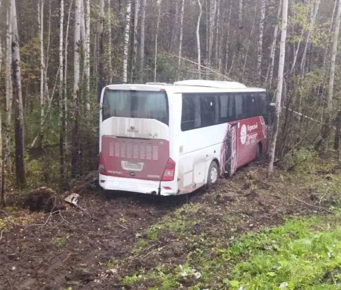 ДТП с автобусом в Пермском крае: один погиб, 20 пострадали