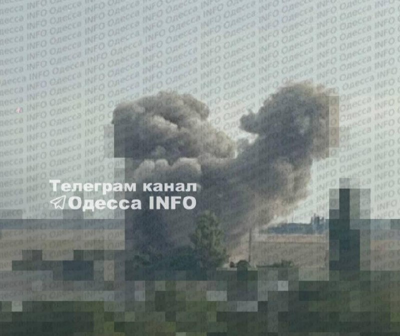 Взрывы на границе Украины с Польшей и в Одессе