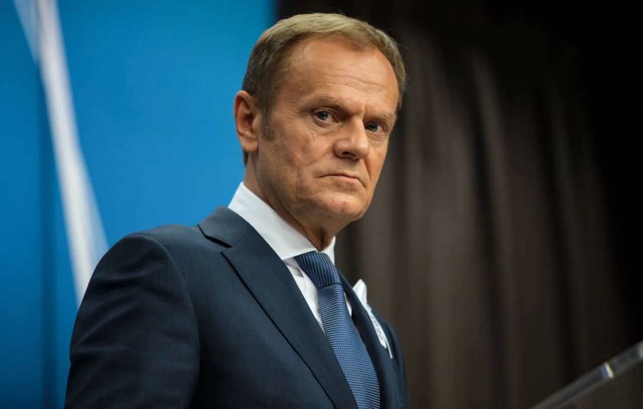 Польский премьер предупредил о рекордных ценах на топливо
