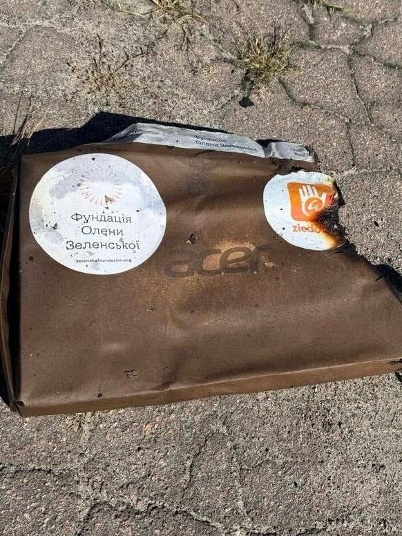 В Киеве уничтожен склад Фонда Елены Зеленской