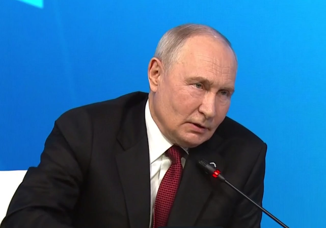 Путин заявил, что Украина утрачивает элементы государственности