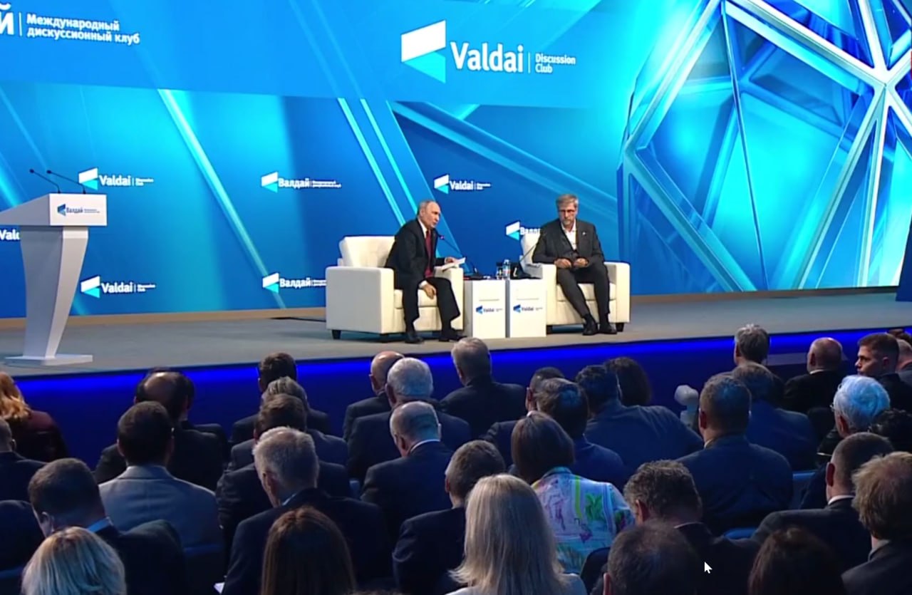 Путин не жалеет о попытках выстроить отношения с Западом в 2000-е