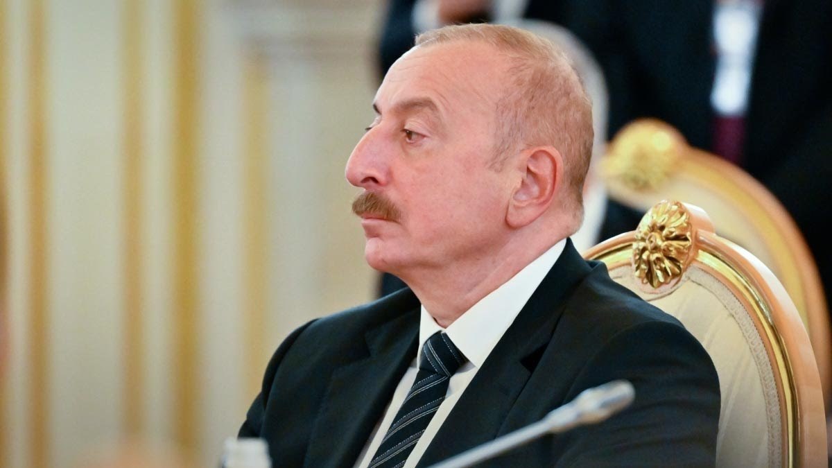 Алиев: вина за претензии к Азербайджану лежит и на нынешних властях Армении