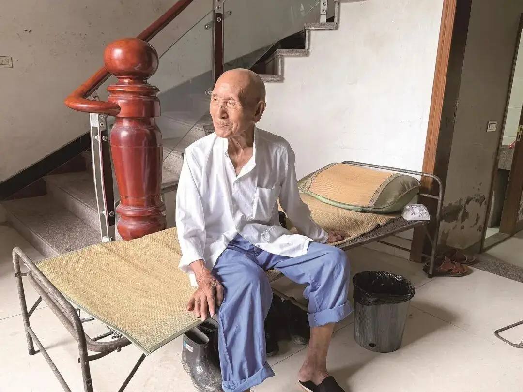 101-летний китаец назвал колу секретом долголетия