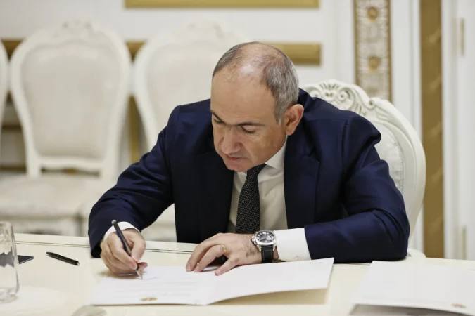 Пашинян создал рабочую группу с РФ по концессии на железные дороги
