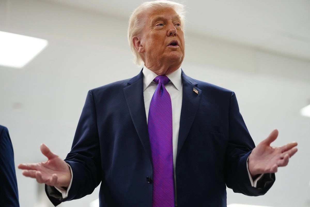 Трамп заявил о выборе между сделкой с Ираном и полным прекращением отношений